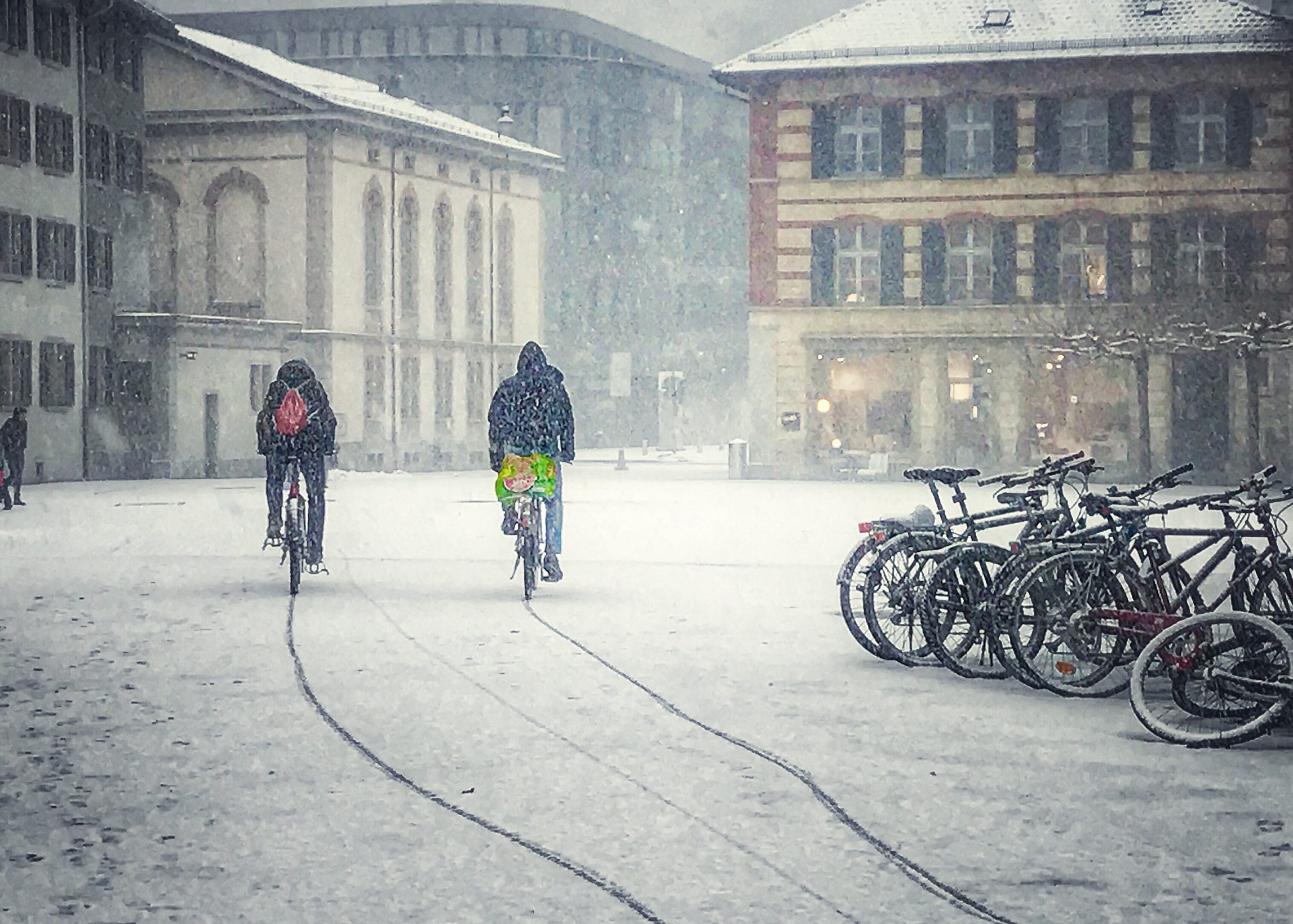vélo d'hiver, vélo, cyclisme, hiver, mobilité, transport, mobilité durable, hiver à vélo,