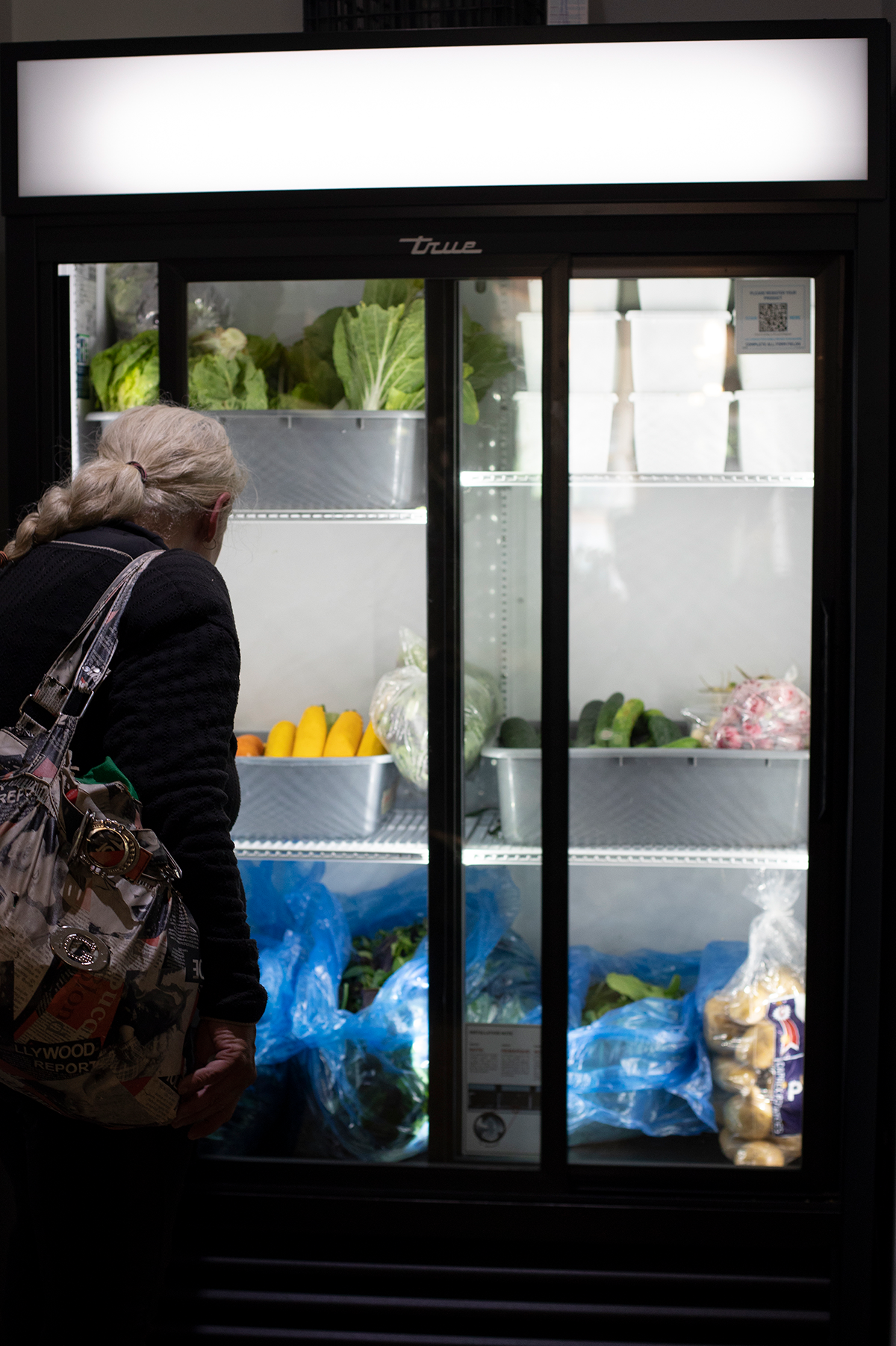 Légumes dans frigo et lutte contre le gaspillage alimentaire
