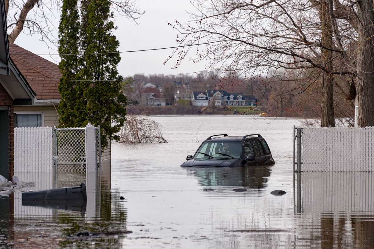 Inondation près de Montréal © Marc Bruxelle